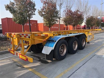 Skeletli konteynerli treylerlar